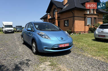 Хэтчбек Nissan Leaf 2012 в Луцке
