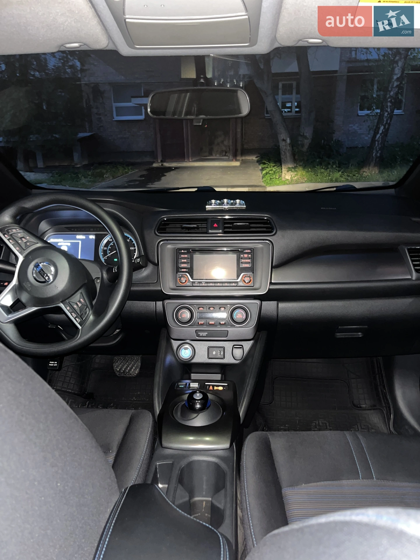 2018 Nissan Leaf - мініатюра 37