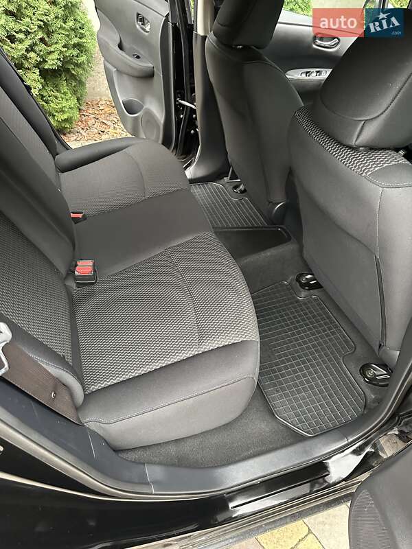 Хетчбек Nissan Leaf 2015 в Тернополі фото 15 Хетчбек Nissan Leaf 2015 в Тернополі