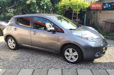 Хетчбек Nissan Leaf 2014 в Івано-Франківську