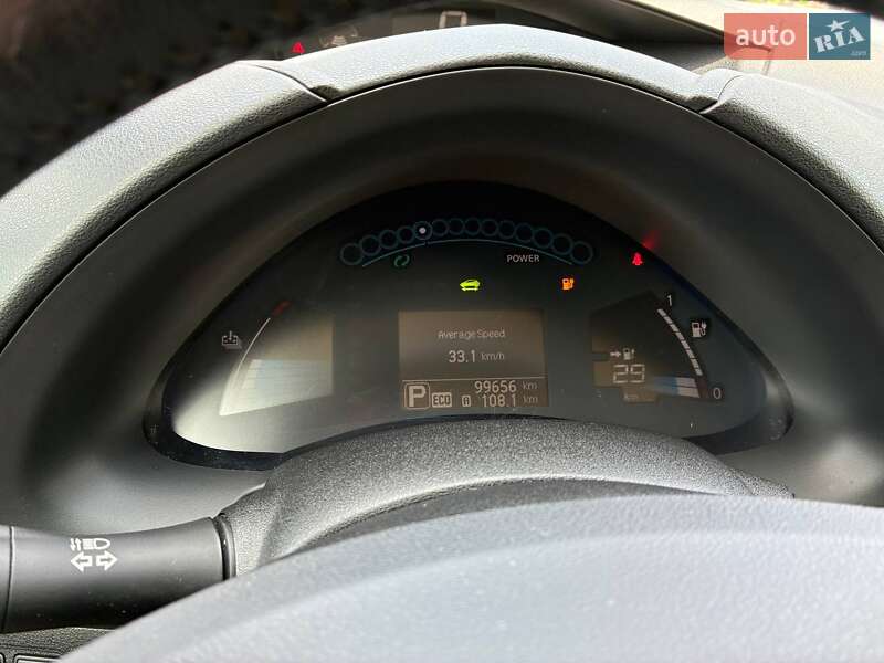 Хэтчбек Nissan Leaf 2016 в Житомире