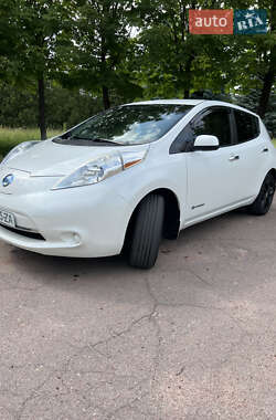 Хэтчбек Nissan Leaf 2014 в Житомире