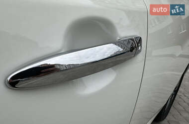 Хэтчбек Nissan Leaf 2020 в 