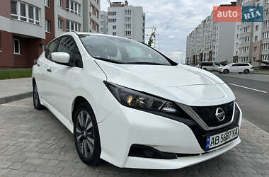 Хэтчбек Nissan Leaf 2020 в 
