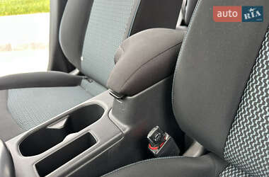 Хэтчбек Nissan Leaf 2020 в 