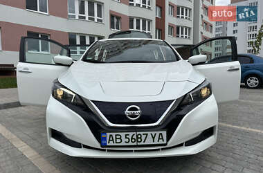 Хэтчбек Nissan Leaf 2020 в 