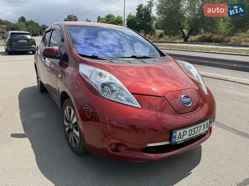 Nissan Leaf 2014