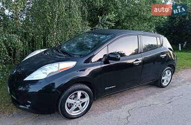 Хэтчбек Nissan Leaf 2013 в Луцке