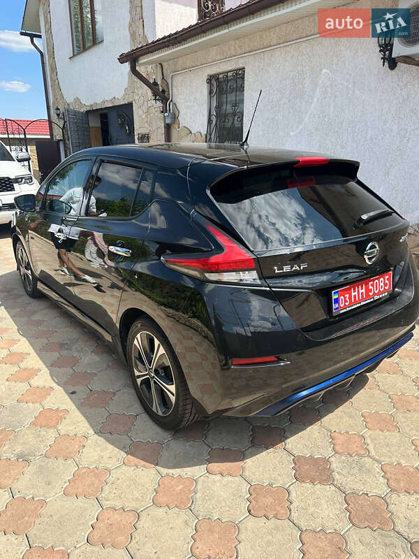Хэтчбек Nissan Leaf 2018 в Одессе