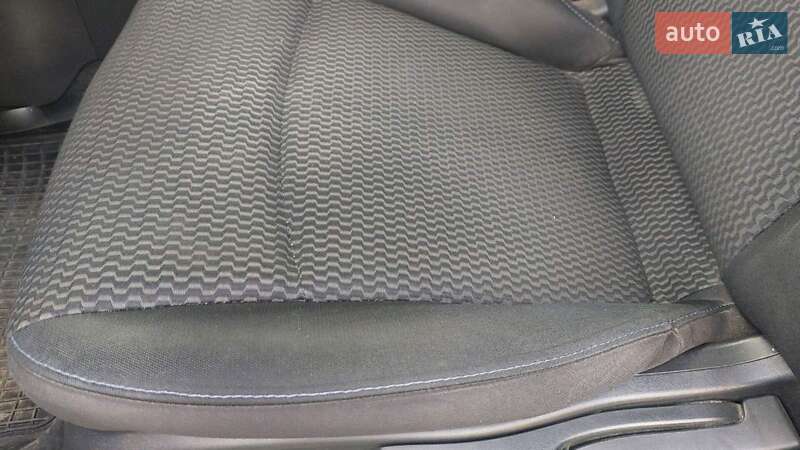 Хетчбек Nissan Leaf 2015 в Житомирі фото 14 Хетчбек Nissan Leaf 2015 в Житомирі