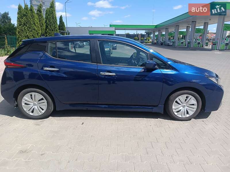 Хэтчбек Nissan Leaf 2024 в Житомире