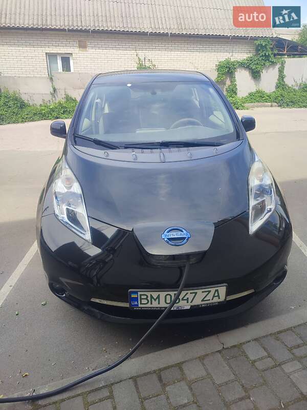 Хетчбек Nissan Leaf 2012 в Сумах