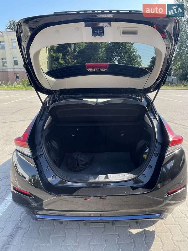 Хэтчбек Nissan Leaf 2019 в Чернигове фото 8 Хэтчбек Nissan Leaf 2019 в Чернигове