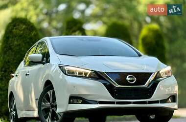Хетчбек Nissan Leaf 2019 в Дрогобичі