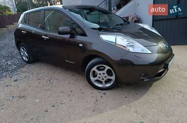Хетчбек Nissan Leaf 2016 в Збаражі
