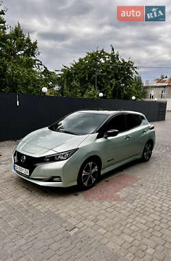 Хетчбек Nissan Leaf 2020 в Знам'янці