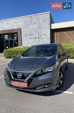 Хетчбек Nissan Leaf 2018 в Києві