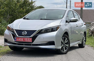 Хэтчбек Nissan Leaf 2019 в Киеве