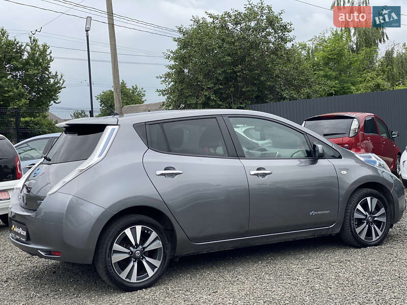 Хетчбек Nissan Leaf 2015 в Луцьку фото 80 Хетчбек Nissan Leaf 2015 в Луцьку