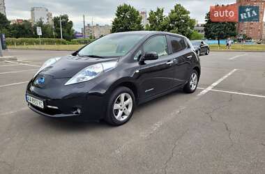Хэтчбек Nissan Leaf 2013 в Киеве