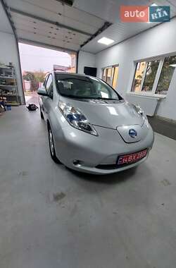 Хэтчбек Nissan Leaf 2013 в Ивано-Франковске