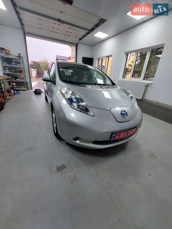 Nissan Leaf 2013