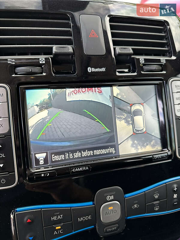 Хэтчбек Nissan Leaf 2014 в Каменец-Подольском