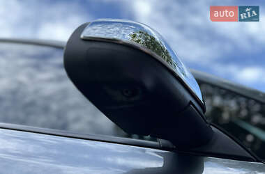 Хэтчбек Nissan Leaf 2014 в Каменец-Подольском