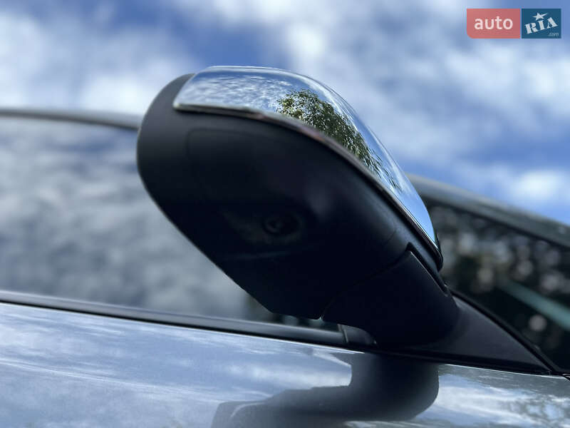 Хэтчбек Nissan Leaf 2014 в Каменец-Подольском