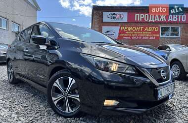 Хэтчбек Nissan Leaf 2018 в Смеле
