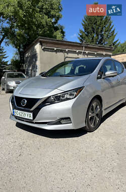 Хетчбек Nissan Leaf 2018 в Тернополі