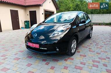 Хэтчбек Nissan Leaf 2012 в Ивано-Франковске
