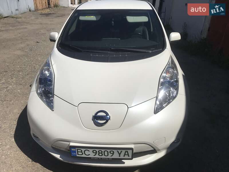 Nissan Leaf 2014