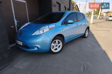 Хэтчбек Nissan Leaf 2015 в Одессе