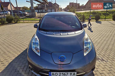 Хэтчбек Nissan Leaf 2017 в Мукачево