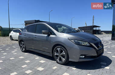 Хетчбек Nissan Leaf 2018 в Тернополі