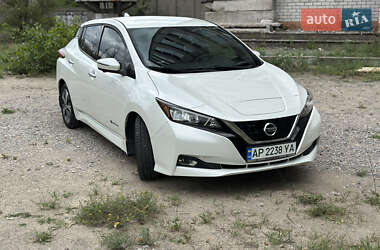 Хетчбек Nissan Leaf 2018 в Запоріжжі