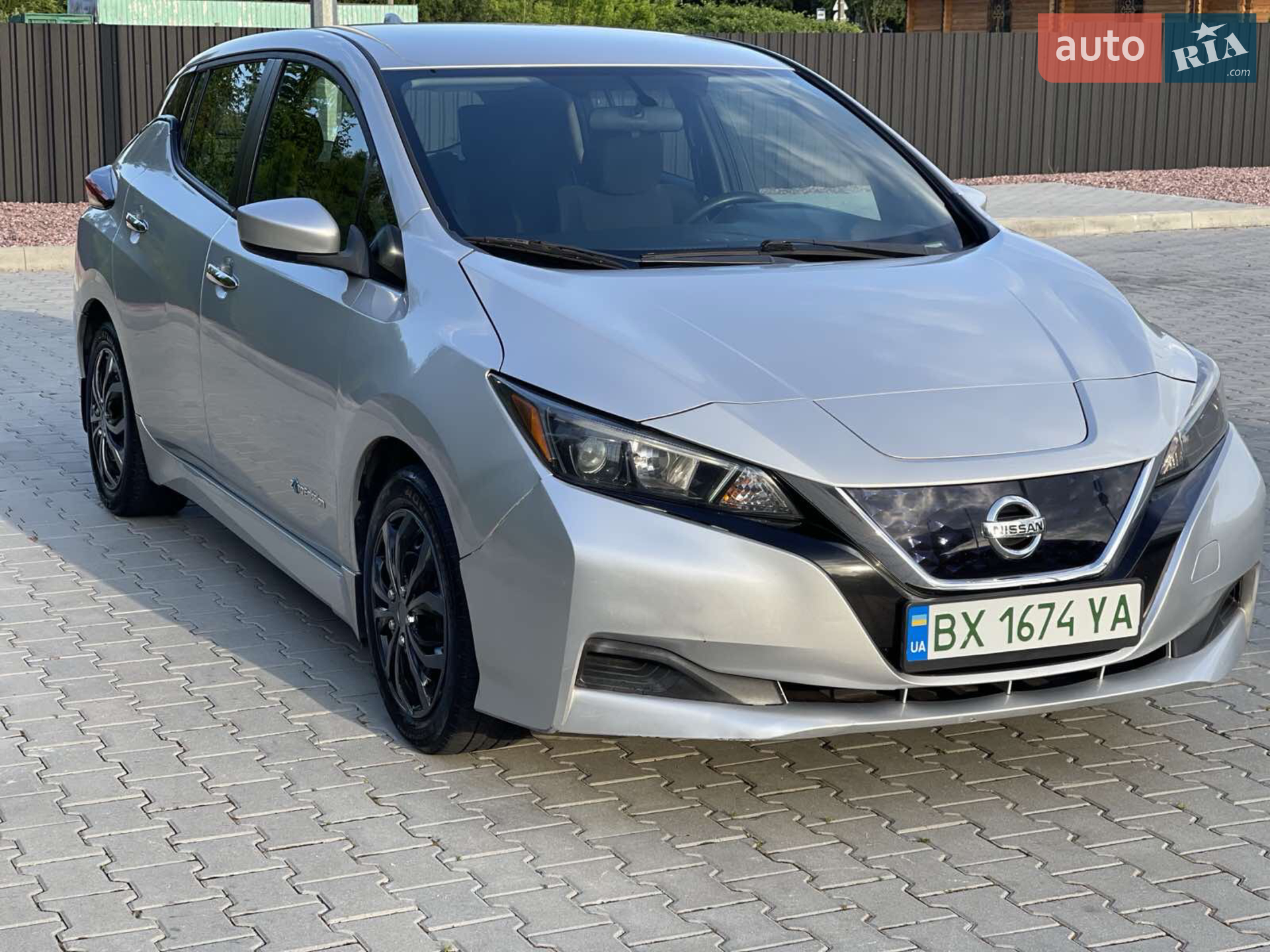 2018 Nissan Leaf - фото 1