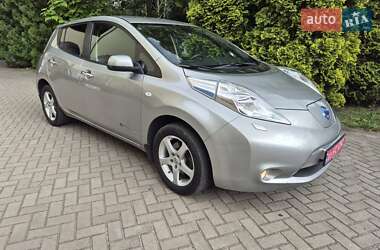 Хэтчбек Nissan Leaf 2015 в Днепре