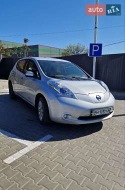 Хэтчбек Nissan Leaf 2014 в Одессе