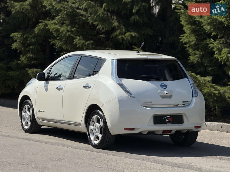 Хетчбек Nissan Leaf 2014 в Тернополі