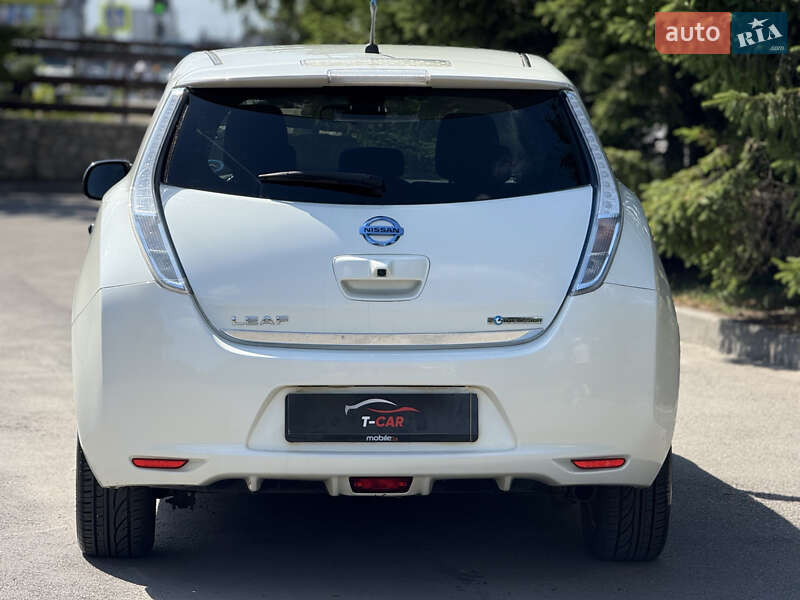 Хетчбек Nissan Leaf 2014 в Тернополі