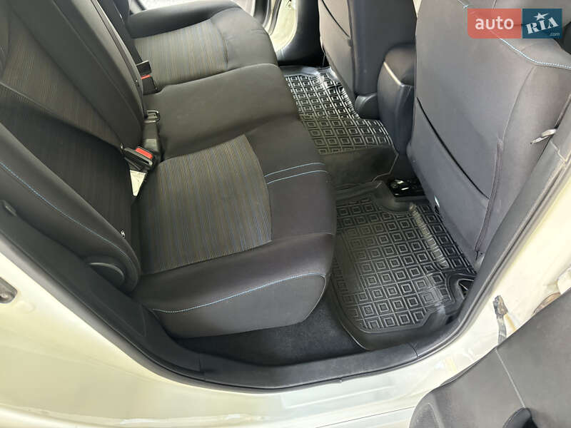 Хетчбек Nissan Leaf 2019 в Кобеляках