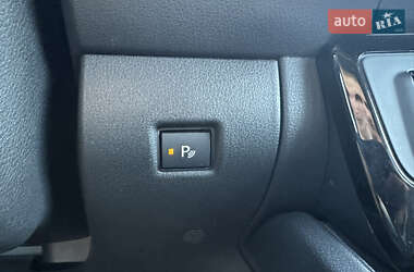 Хетчбек Nissan Leaf 2020 в 