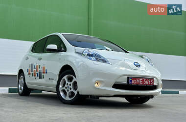 Хэтчбек Nissan Leaf 2012 в Александрие
