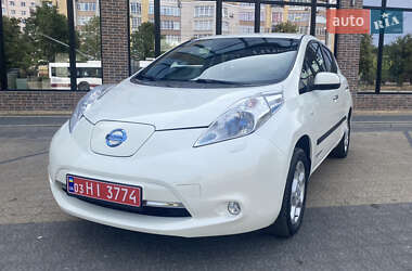 Хетчбек Nissan Leaf 2013 в Івано-Франківську