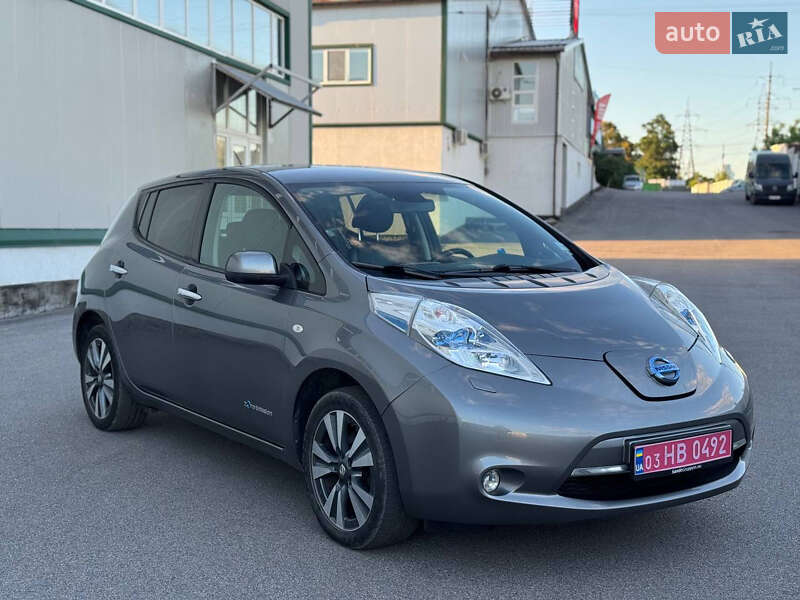 Хетчбек Nissan Leaf 2014 в Вінниці