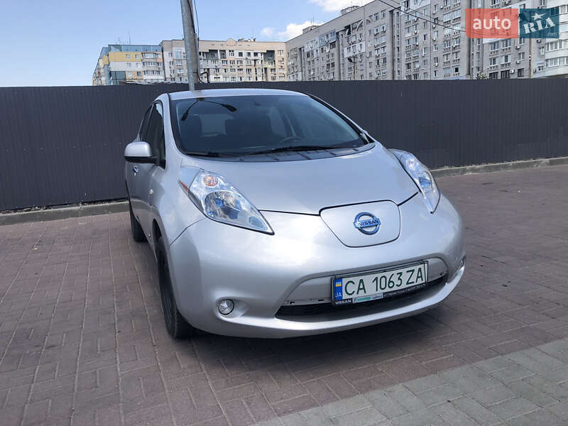 Nissan Leaf 2014