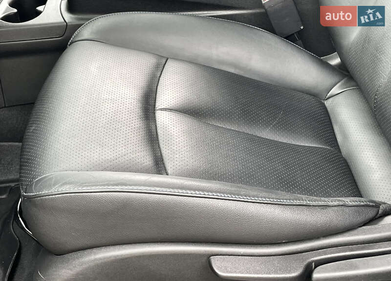 Хэтчбек Nissan Leaf 2015 в Ровно