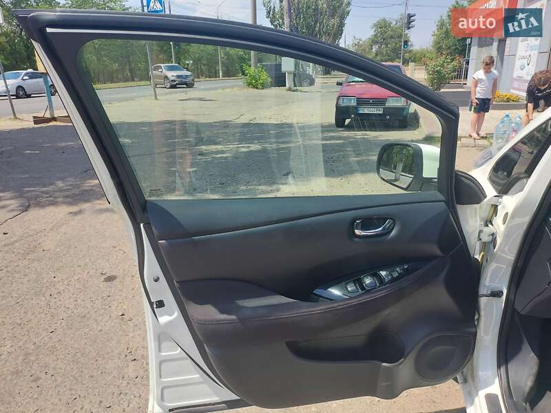 Хэтчбек Nissan Leaf 2016 в Николаеве фото 7 Хэтчбек Nissan Leaf 2016 в Николаеве